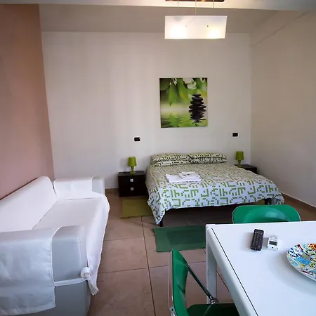 ゲストハウス B&B Duca *